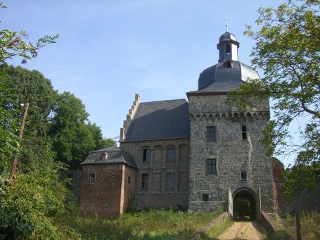 Liedberg : Schloßstraße, Schloss Liedberg ( September 2009 ) wird zur Zeit renoviert